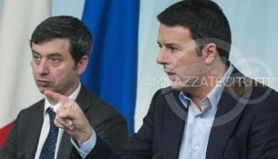 Il premier Renzi ed il ministro della Giustizia Orlando ieri in conferenza stampa a Palazzo Chigi